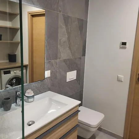 Valgre 7th Floor Apartment *