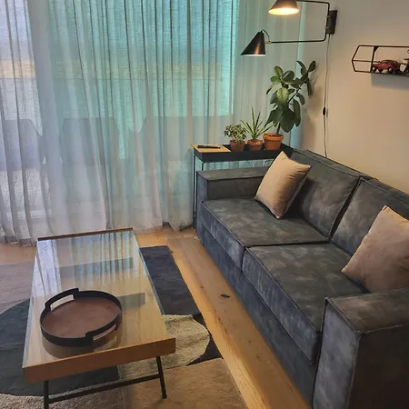 Apartament Valgre 7th Floor Parnawa
